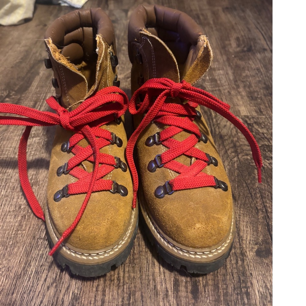 Vintage Tan Leather Hiking Boot Womens 5D Brown Red Laces Lug Sole 02-38777-8-04